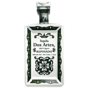Dos Artes Reposado Green Bottle Tequila (Liter) - Image 1
