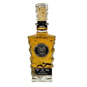 Mi Familia Flores Reposado Tequila - Image 1